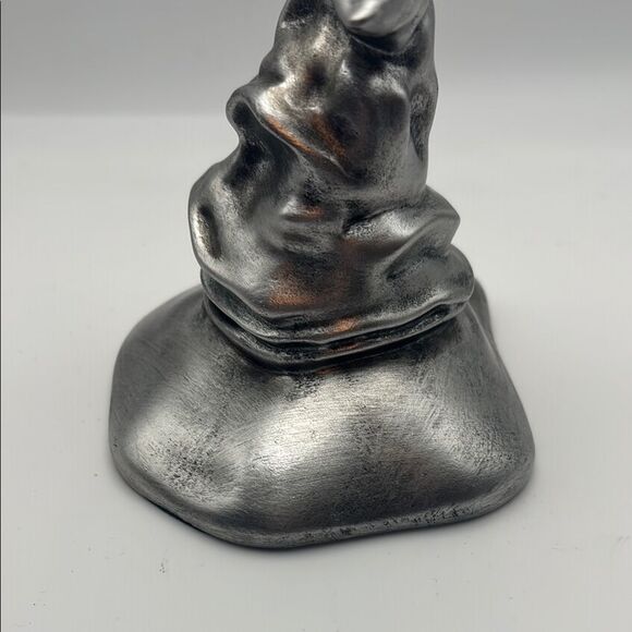 Warner Bros Silver Harry Potter Sorting Hat Sculpture/Paper Weight - Picture 3 of 5